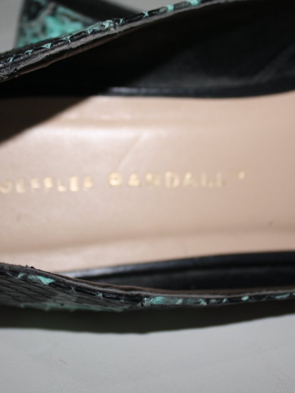 Loeffler Randall - Black & Teal Snakeskin Pointed Toe Flats -  Sz 8 - Picture 6 of 12